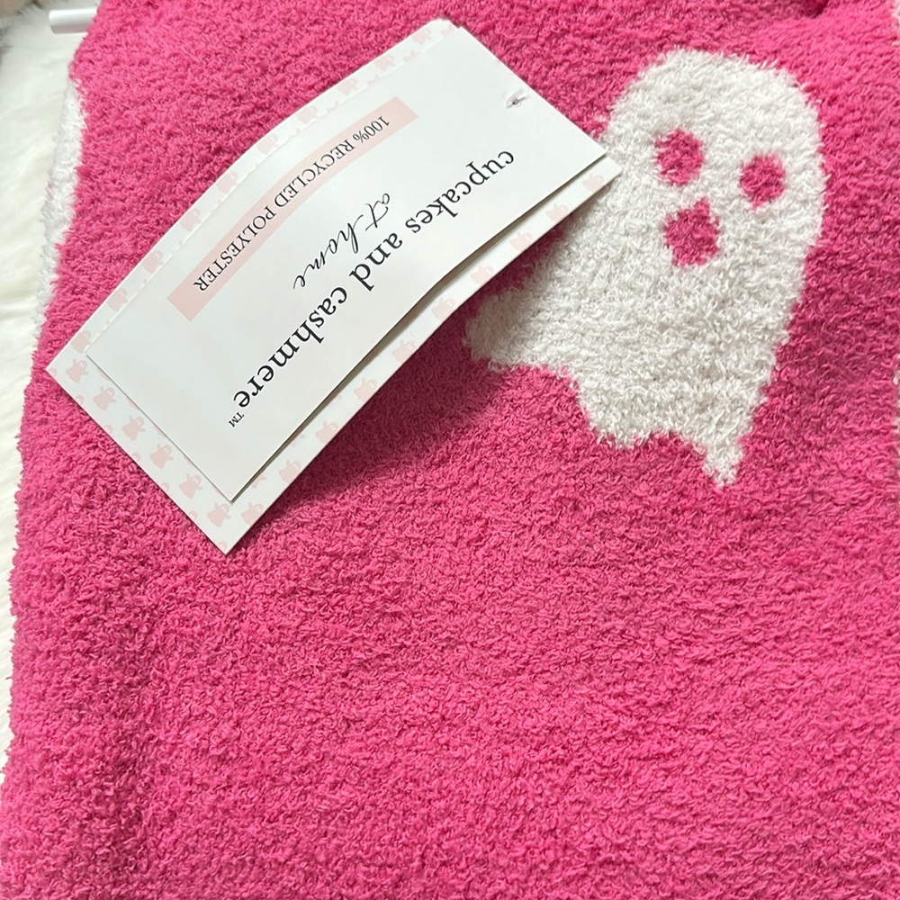 Ghost blanket pink by cupcakes & cashmere